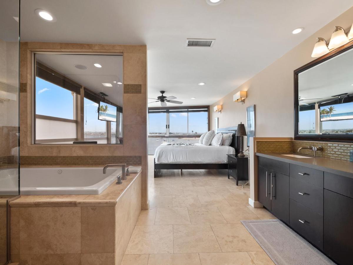 Stunning Bayfront Condo With Gorgeous Views, Garage, Massive Roof Deck & Ac - Dogs Welcome! Σαν Ντιέγκο Εξωτερικό φωτογραφία