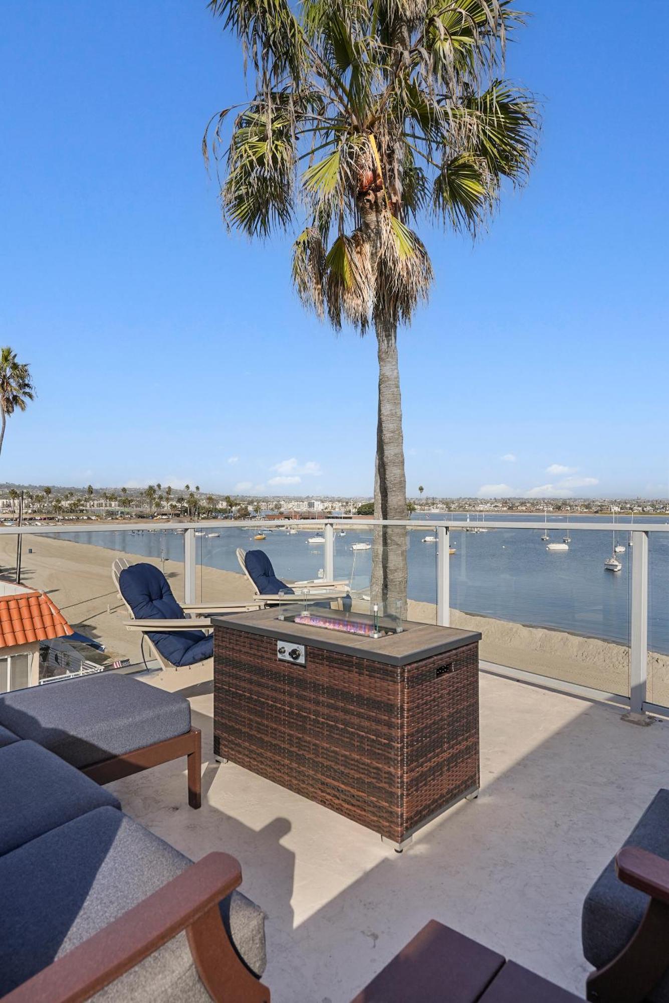 Stunning Bayfront Condo With Gorgeous Views, Garage, Massive Roof Deck & Ac - Dogs Welcome! Σαν Ντιέγκο Εξωτερικό φωτογραφία